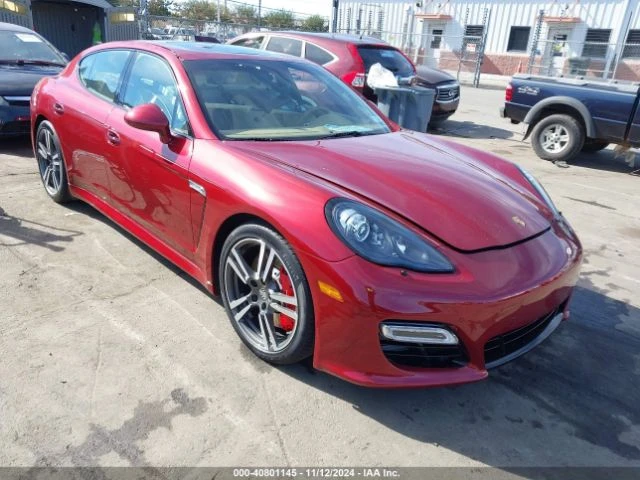 Porsche Panamera GTS, снимка 2 - Автомобили и джипове - 48334747