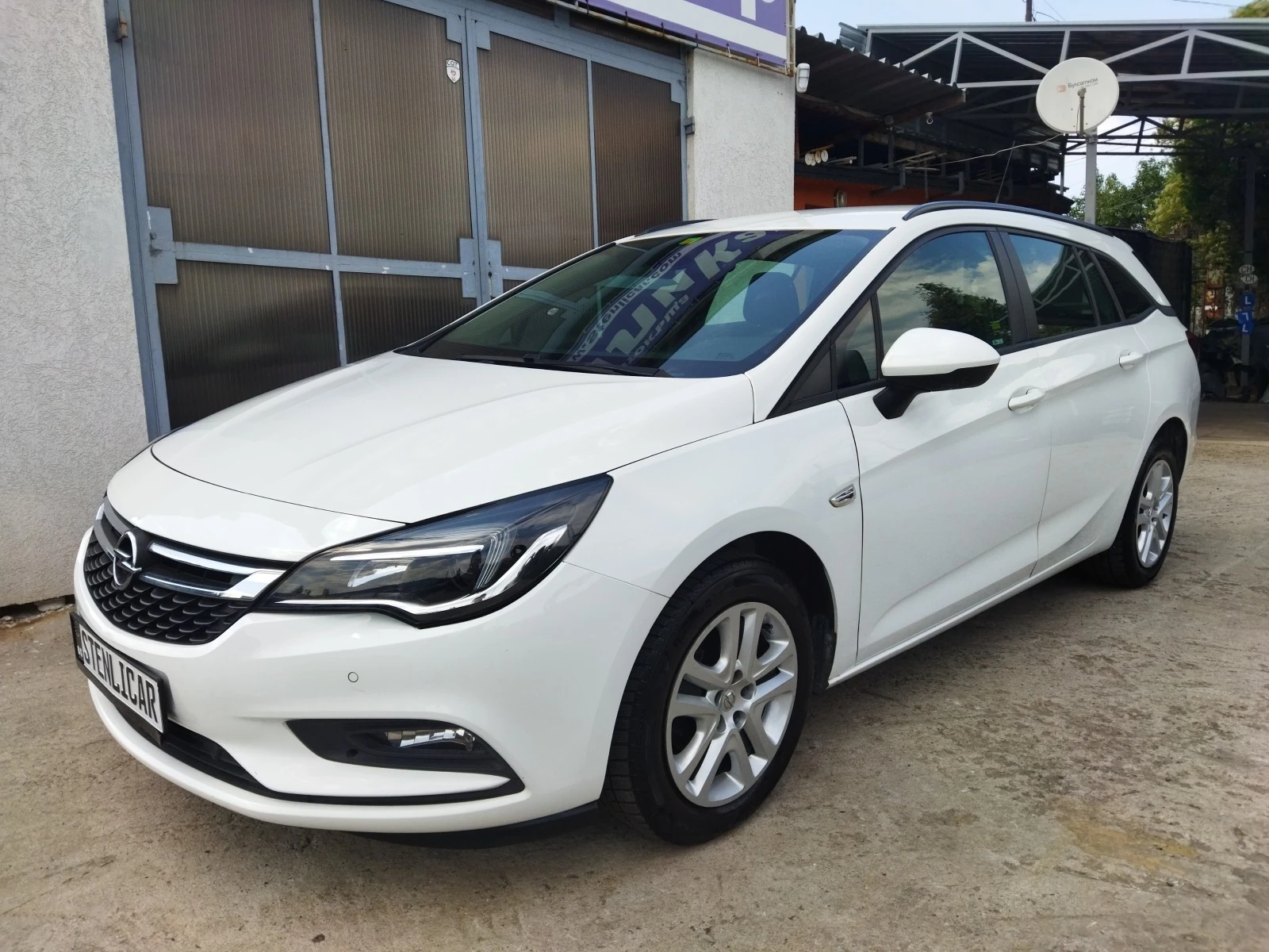 Opel Astra СОБСТВЕН ЛИЗИНГ И СИГУРНО ОДОБРЕНИЕ - изображение 3