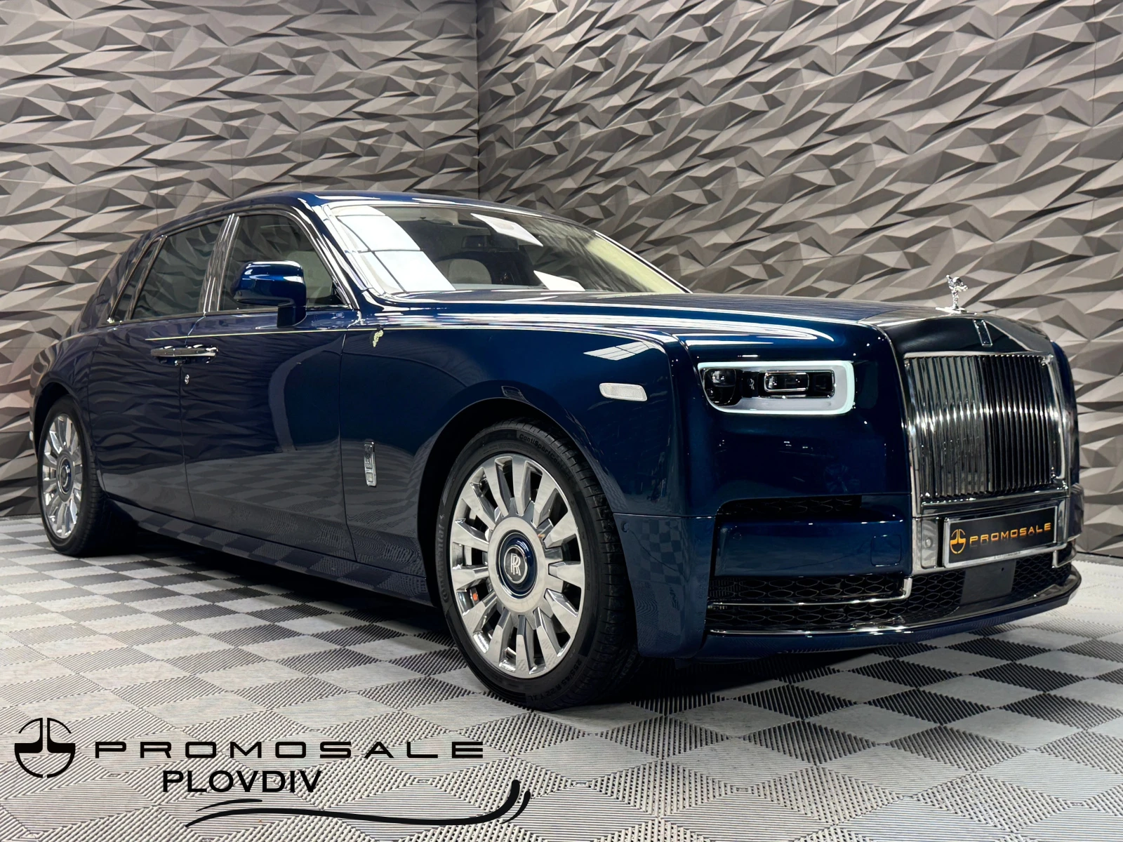 Rolls-Royce Phantom One of one l V12 l Full l TV | Mobile.bg — изображение 1