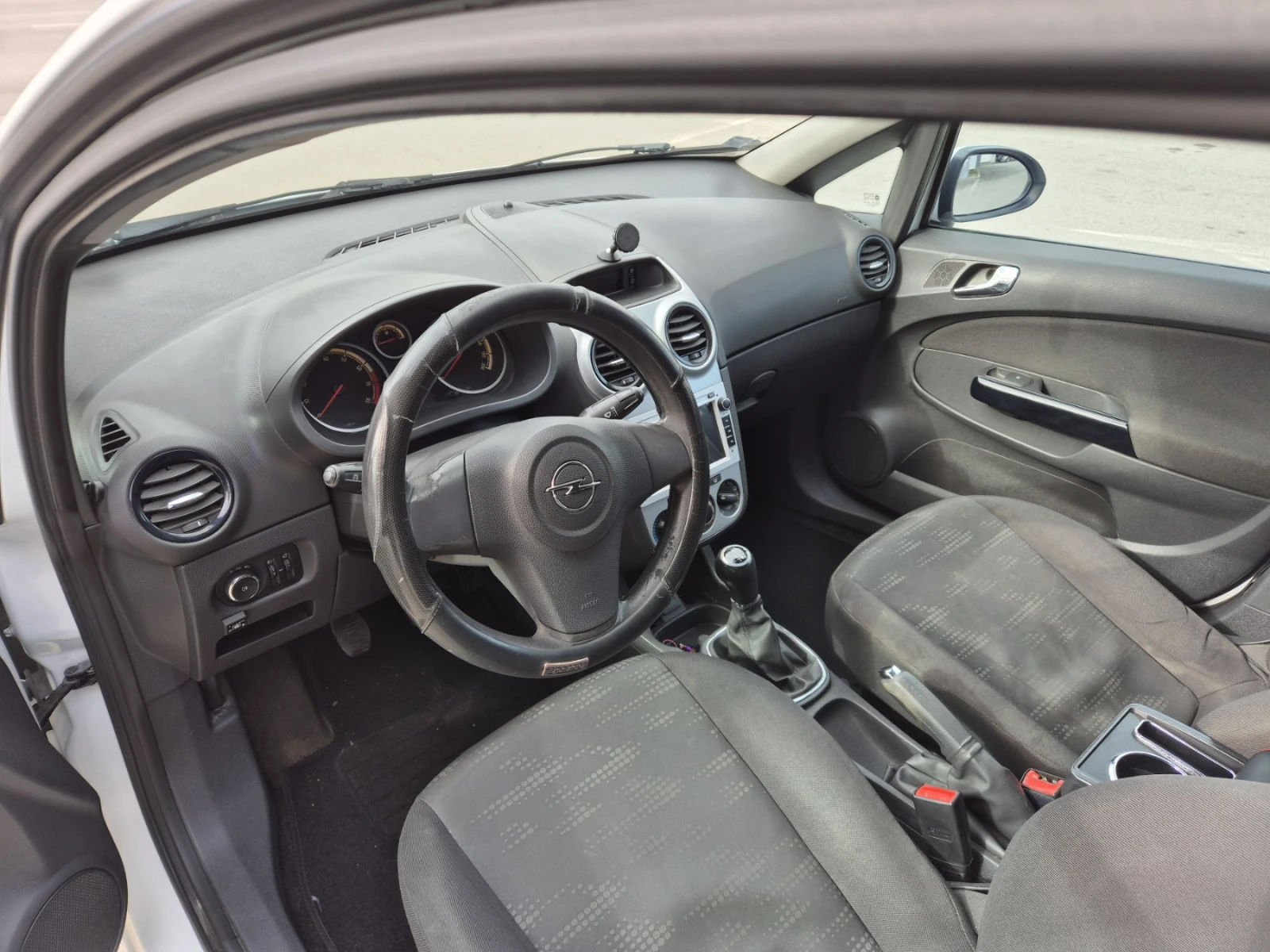 Opel Corsa Д - изображение 6
