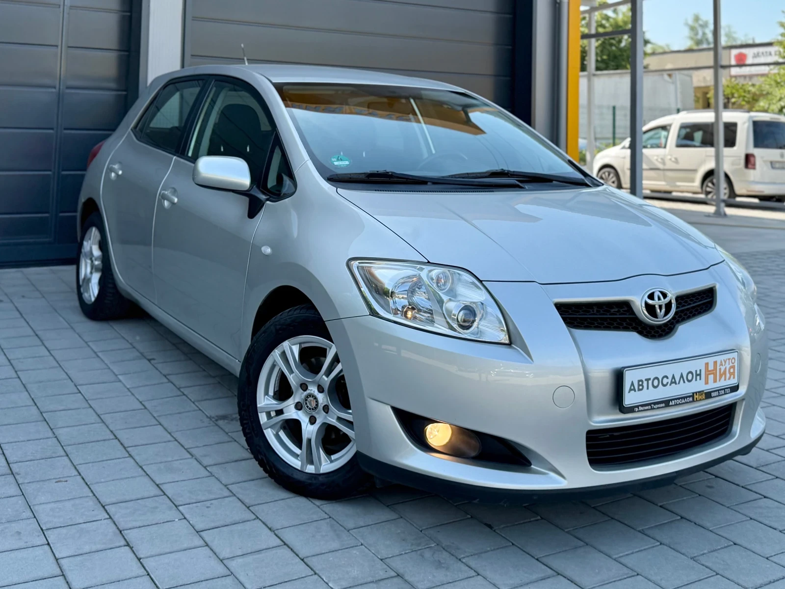 Toyota Auris 1.6 VVT-i - изображение 3