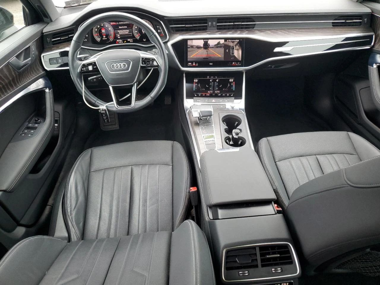 Audi A6 Premium Plus - изображение 8