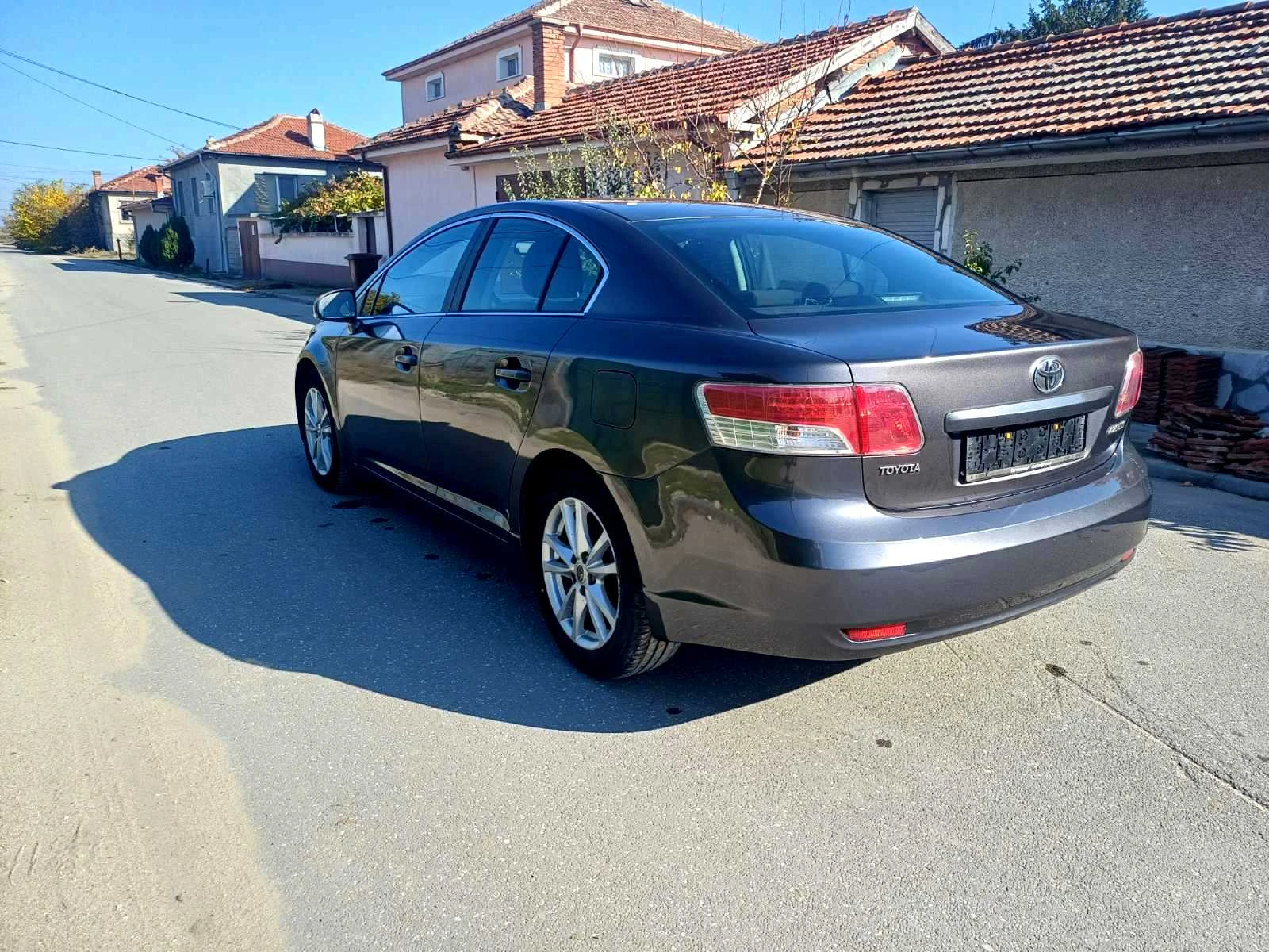 Toyota Avensis 1.8 -vvti - изображение 7