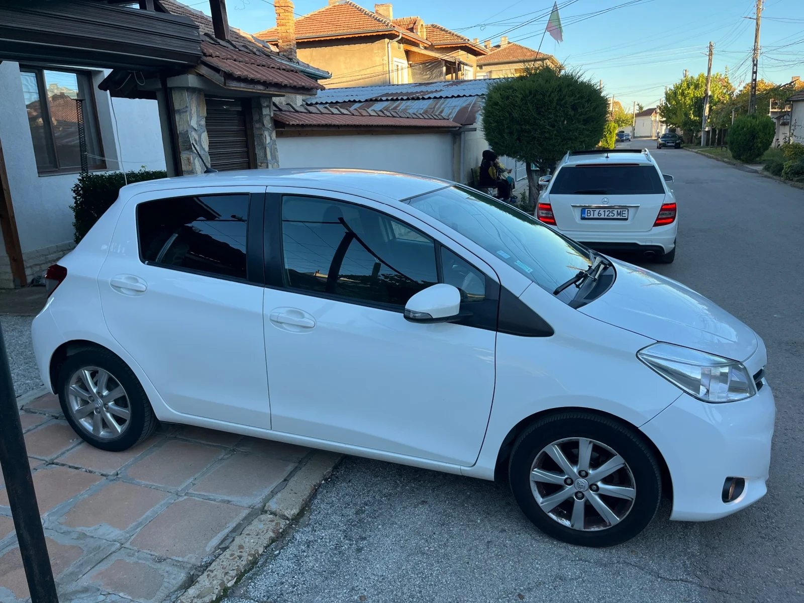 Toyota Yaris  - изображение 8