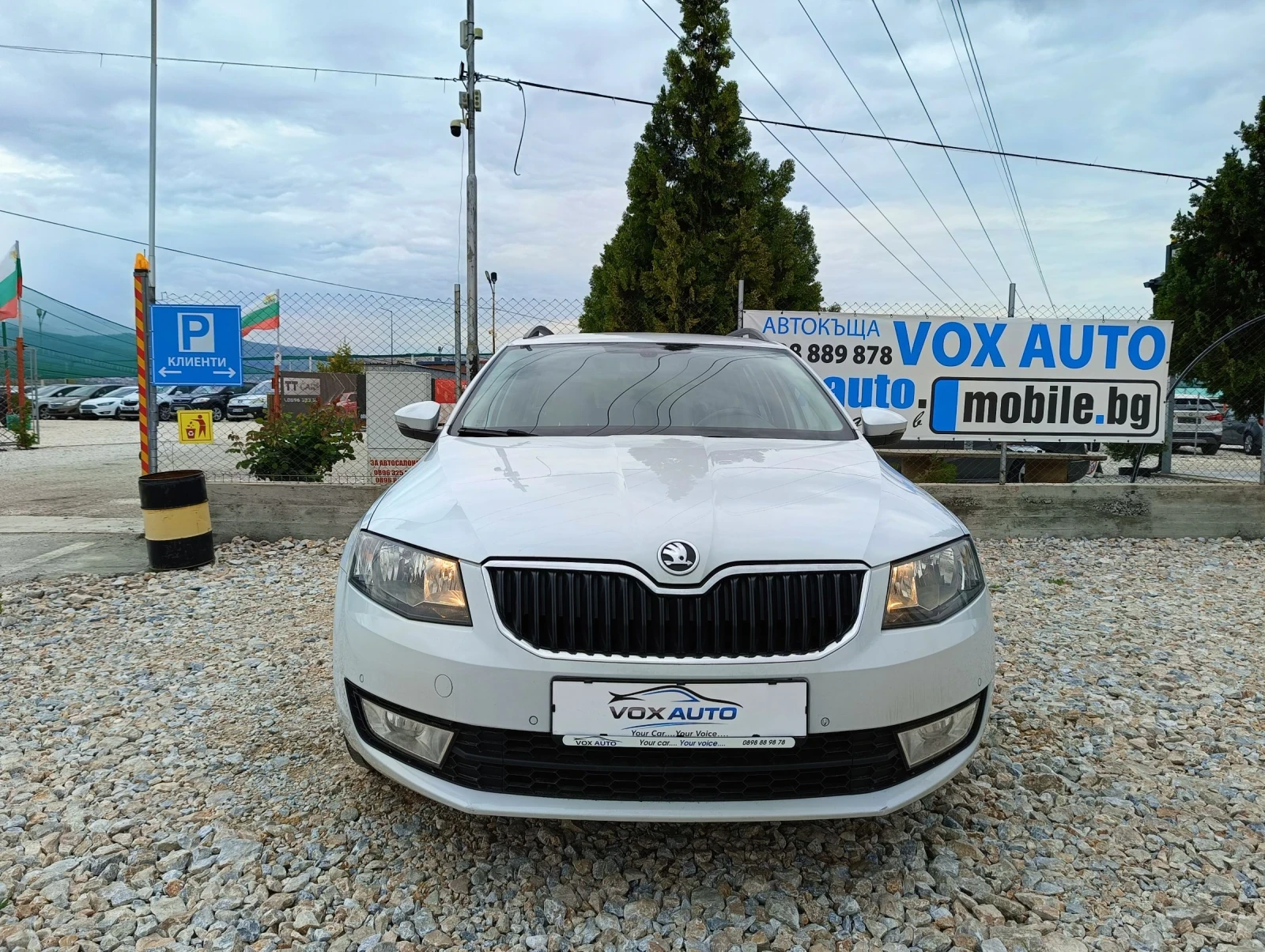 Skoda Octavia 1.6 куб. 110 к.с. КОЖА , снимка 4 - Автомобили и джипове - 53078911