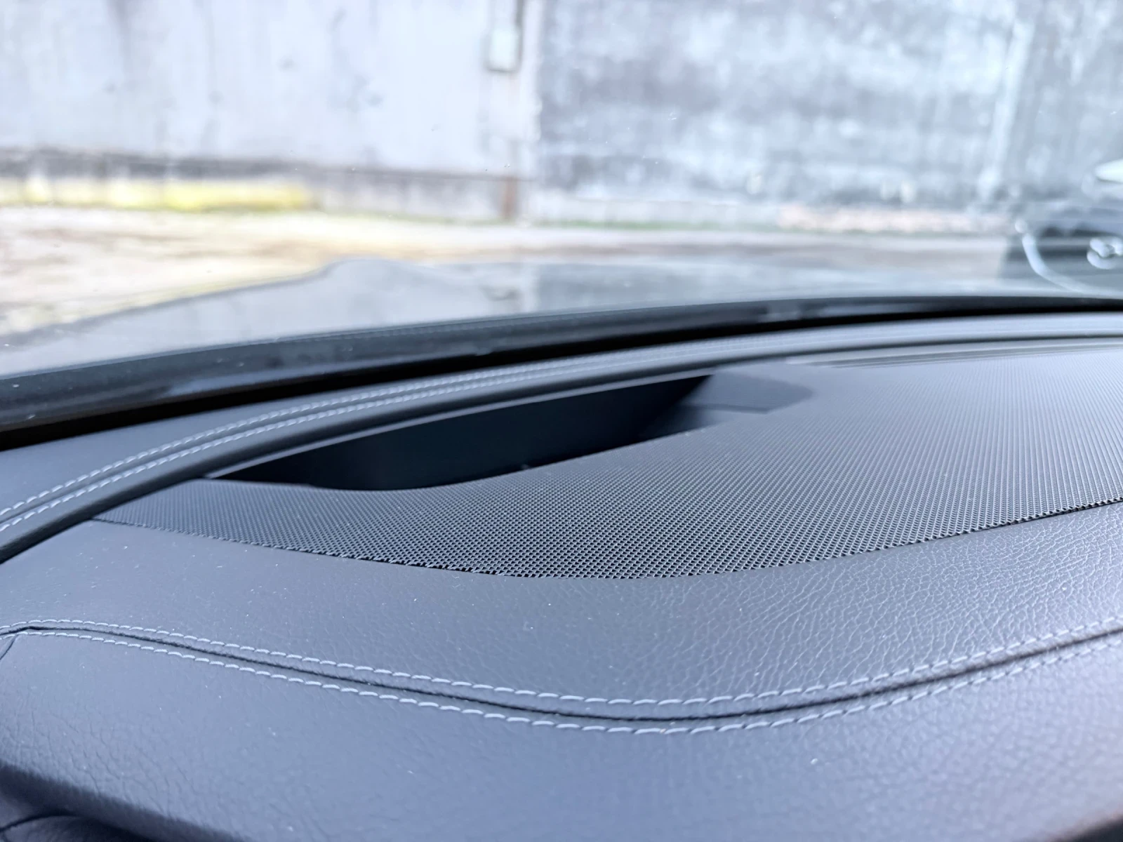 Mercedes-Benz E 220 AMG 4x4 Швейцария , снимка 15 - Автомобили и джипове - 53356187