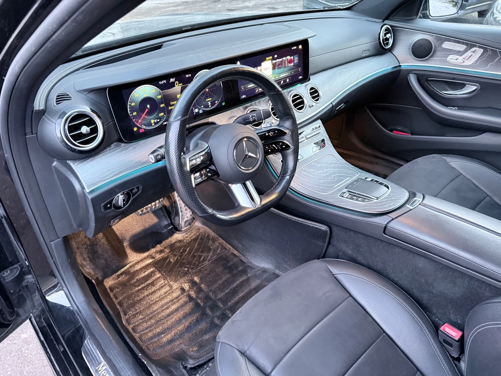 Mercedes-Benz E 220 AMG 4x4 Швейцария , снимка 10 - Автомобили и джипове - 53356187