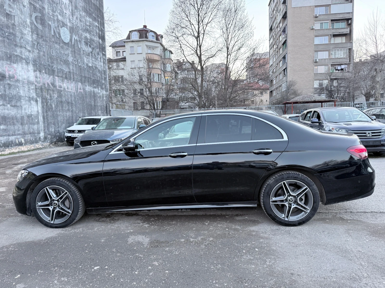 Mercedes-Benz E 220 AMG 4x4 Швейцария , снимка 8 - Автомобили и джипове - 53356187