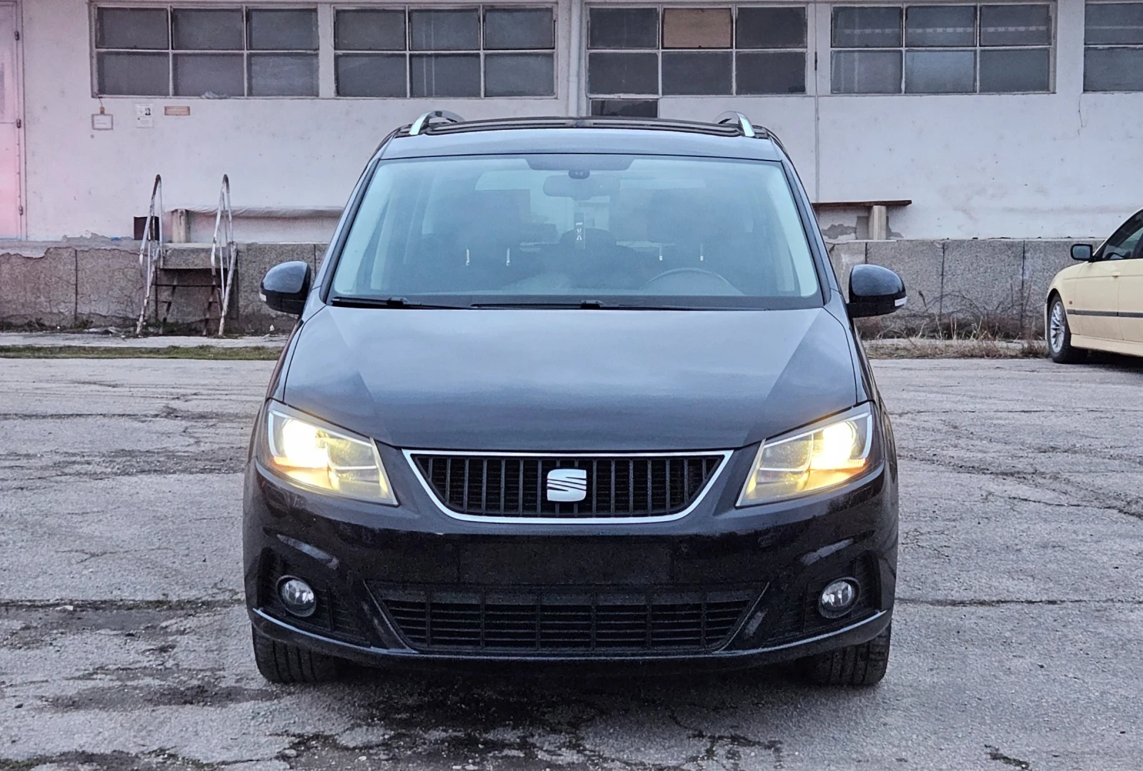 Seat Alhambra 2.0 TDI  - изображение 2