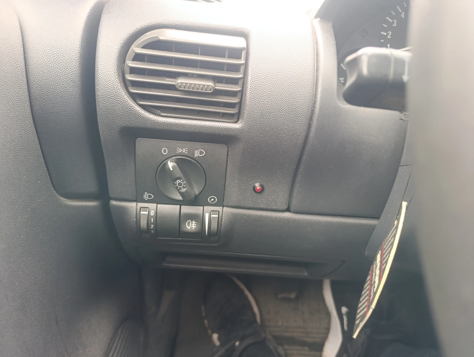 Opel Corsa 1.2 Бензин, снимка 7 - Автомобили и джипове - 53754519