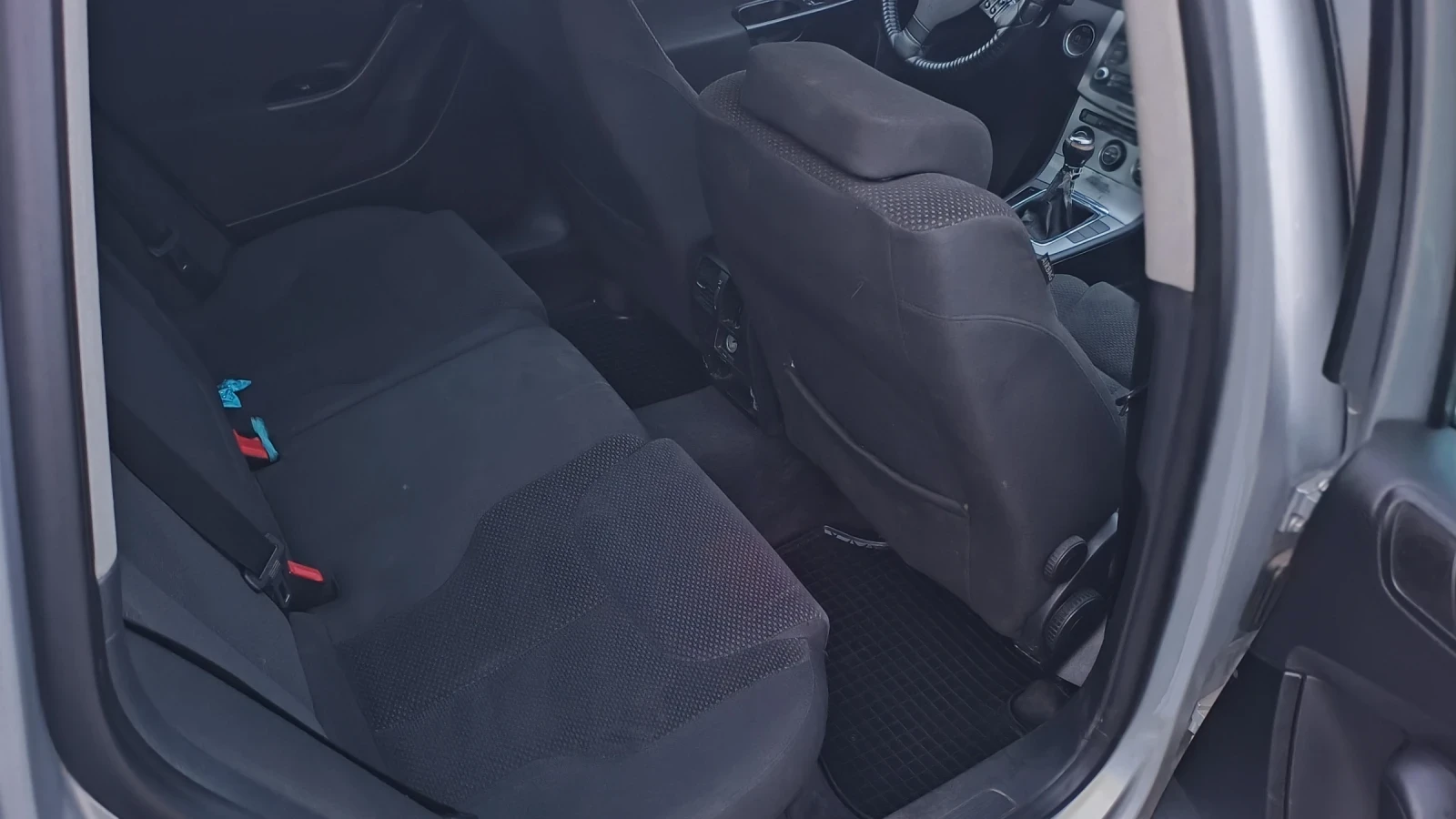 VW Passat, снимка 8 - Автомобили и джипове - 53761669