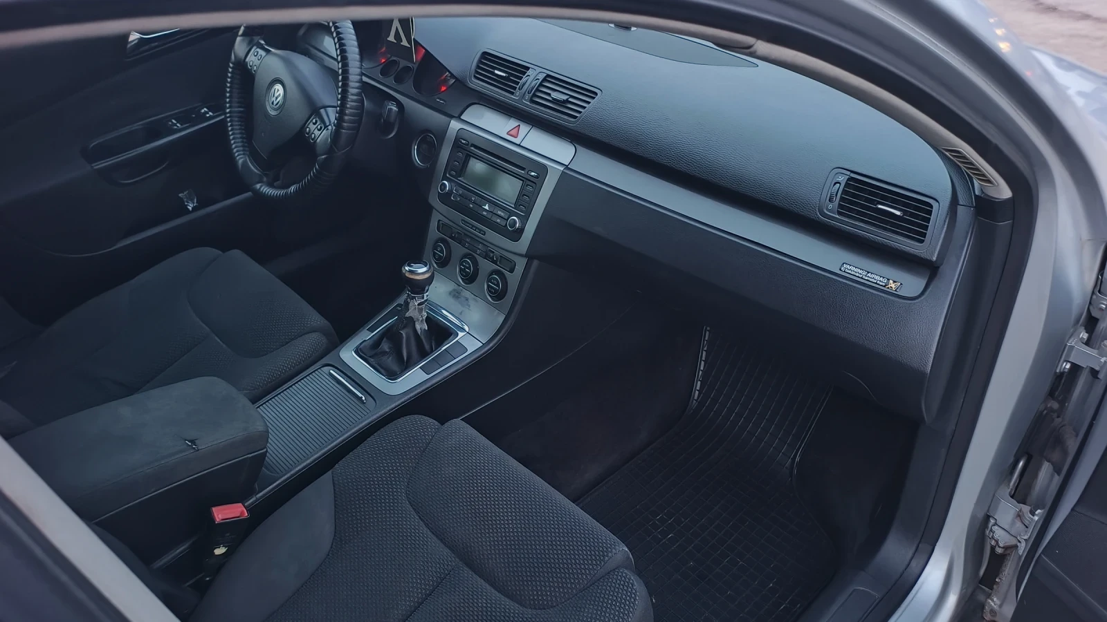 VW Passat, снимка 7 - Автомобили и джипове - 53761669