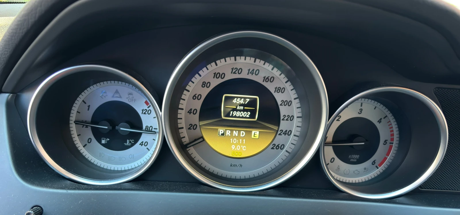 Mercedes-Benz C 200 FACELIFT-AVANTGARDE, снимка 13 - Автомобили и джипове - 53850190