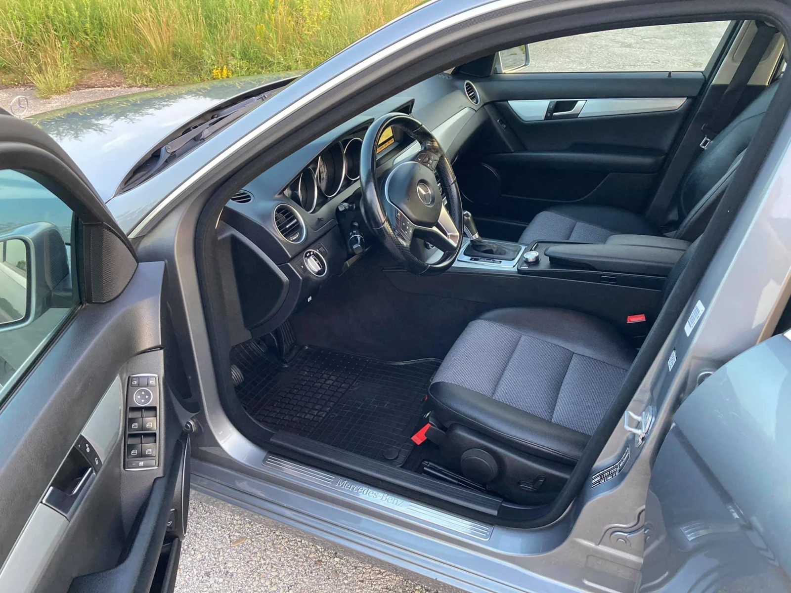 Mercedes-Benz C 200 FACELIFT-AVANTGARDE, снимка 8 - Автомобили и джипове - 53850190