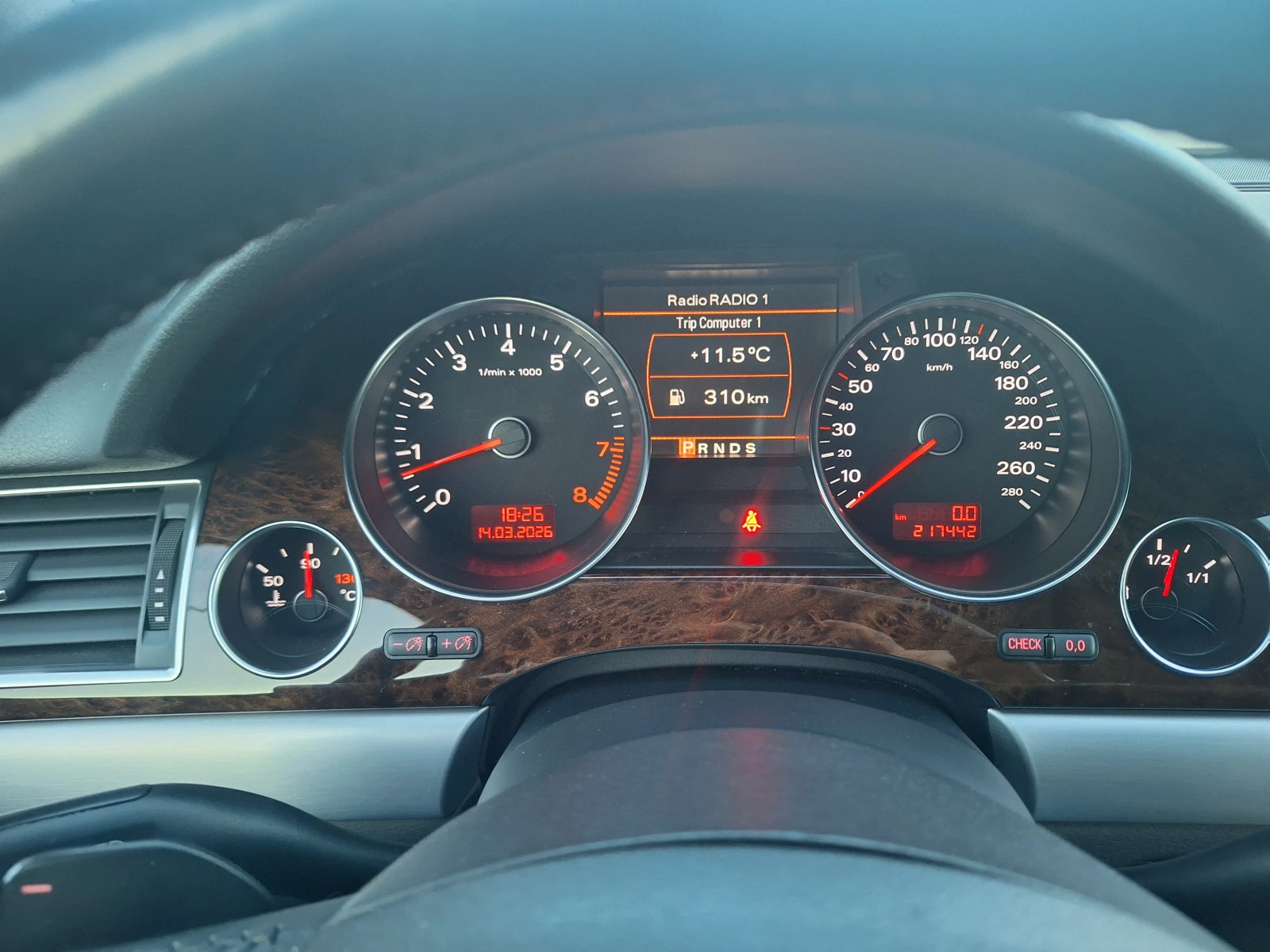 Audi A8, снимка 10 - Автомобили и джипове - 53882364