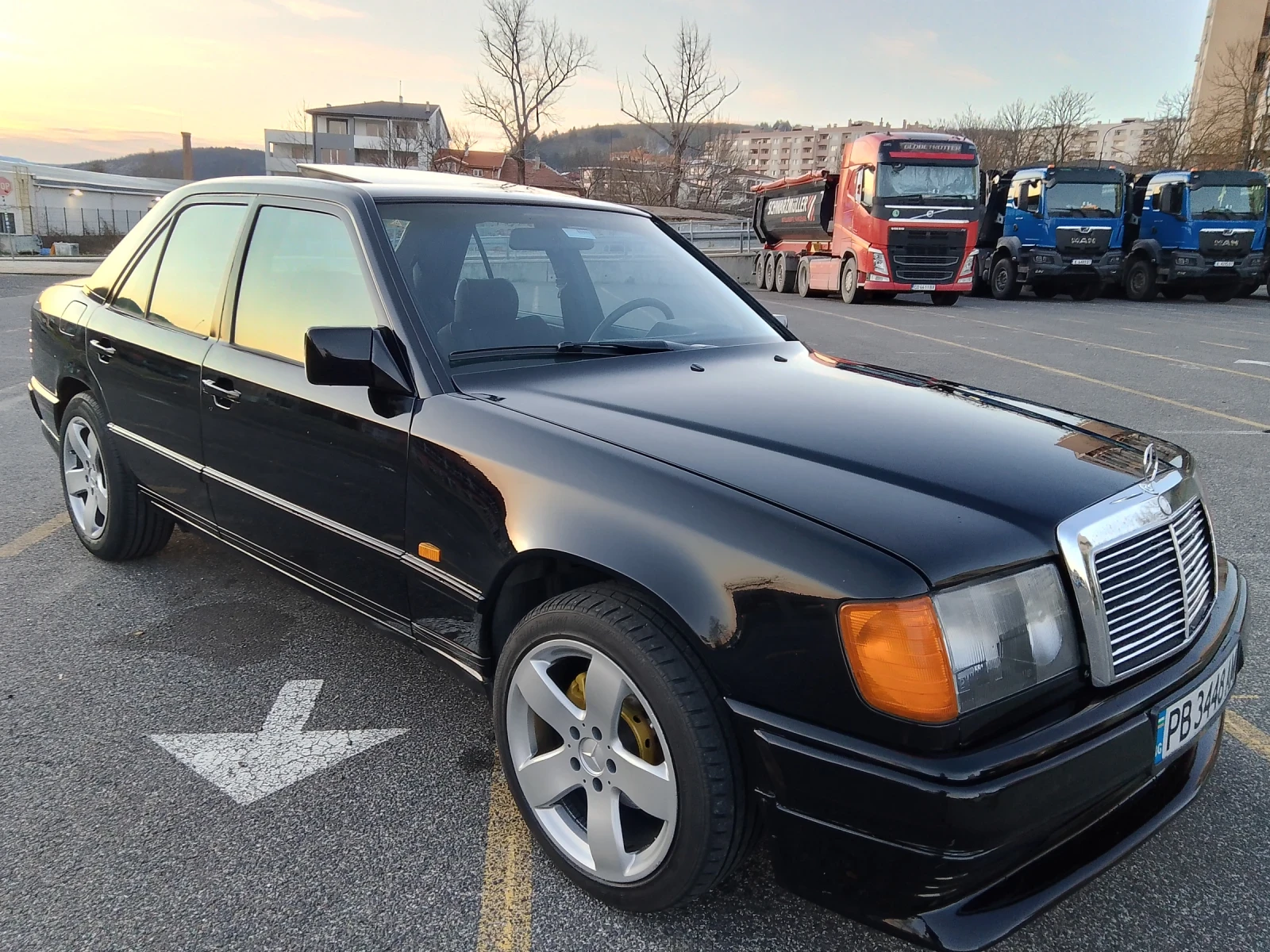 Mercedes-Benz 124 200E