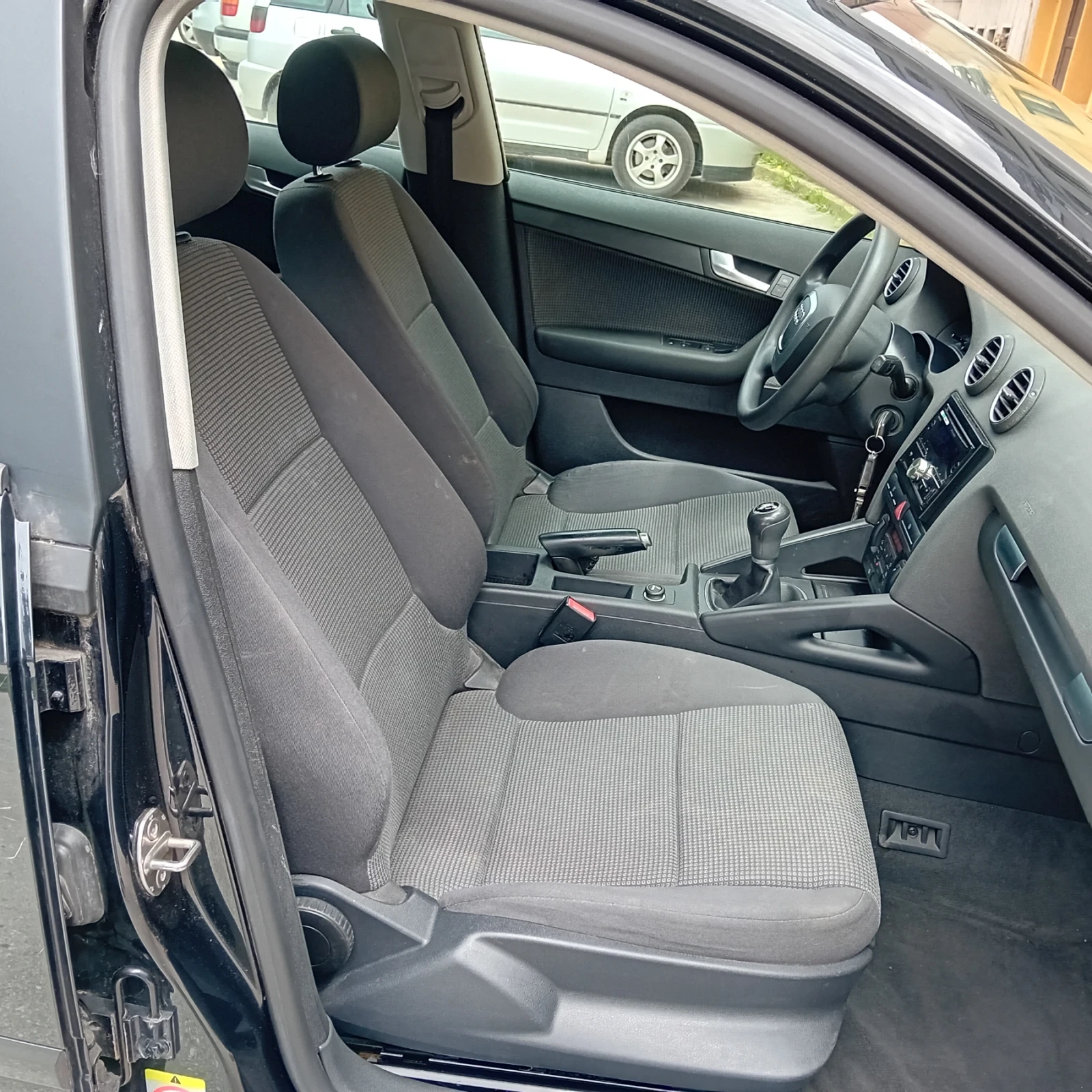 Audi A3 1.6 102 кона, снимка 7 - Автомобили и джипове - 54621247