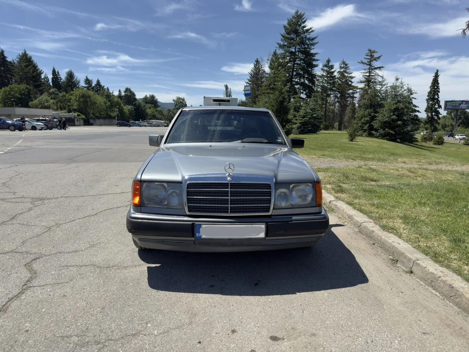 Mercedes-Benz 124 200E