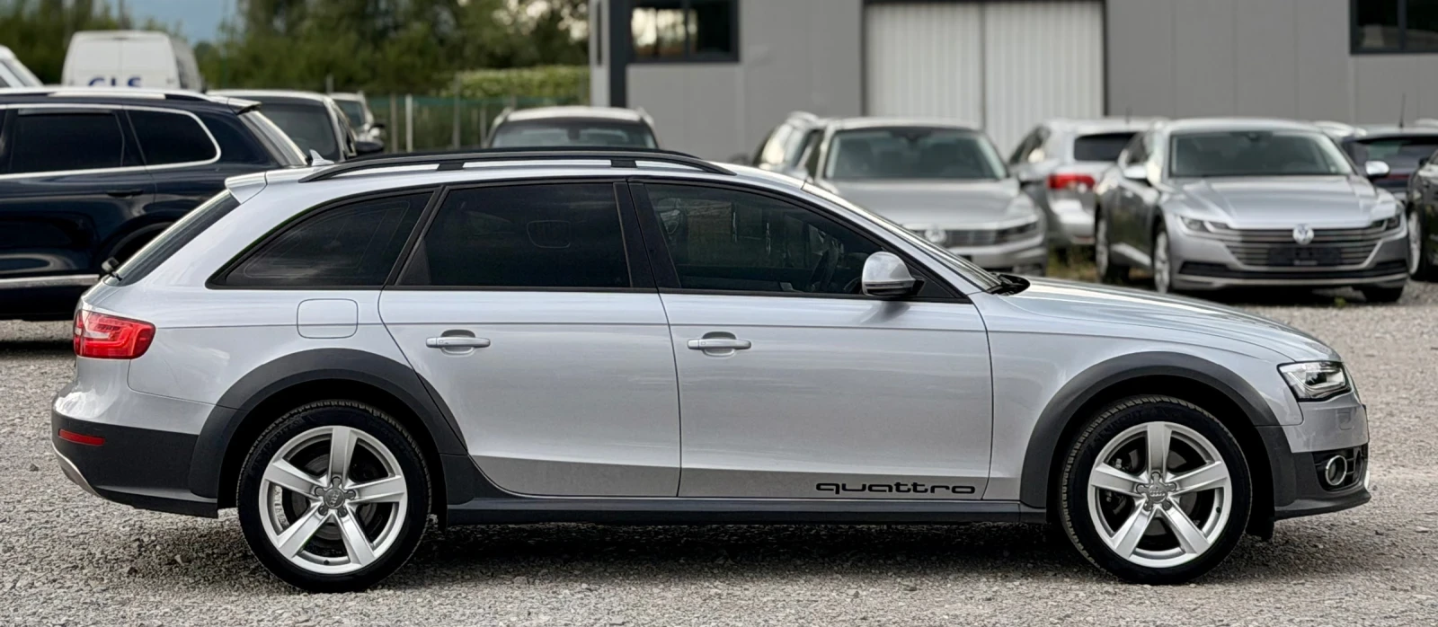 Audi A4 2.0TDI Allroad 190к.с * Distronic* * Bi-Xenon* , снимка 5 - Автомобили и джипове - 55426879