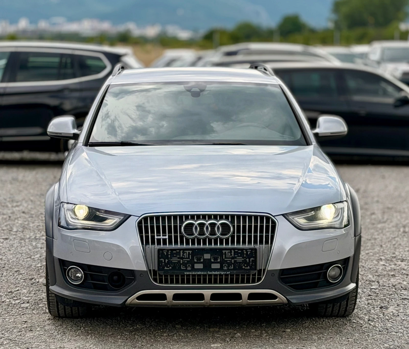 Audi A4 2.0TDI Allroad 190к.с * Distronic* * Bi-Xenon* , снимка 2 - Автомобили и джипове - 55426879