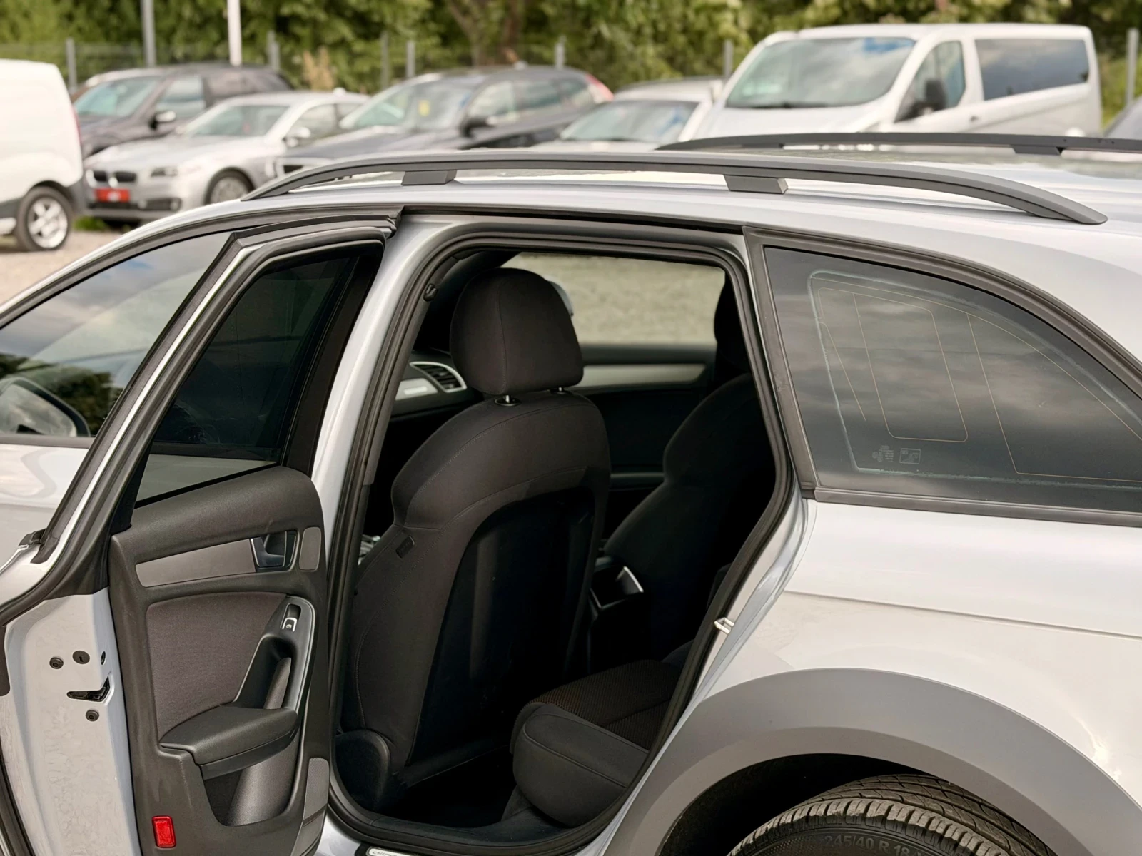 Audi A4 2.0TDI Allroad 190к.с * Distronic* * Bi-Xenon* , снимка 10 - Автомобили и джипове - 55426879