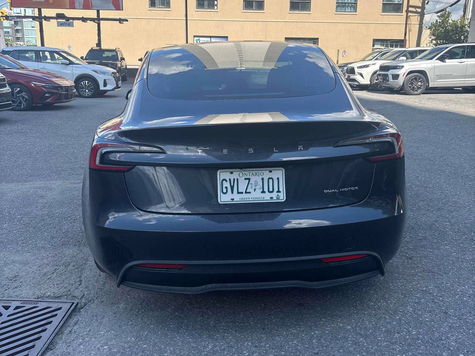 Tesla Model 3 * Long Range * CARFAX * ����� �� ����������� | Mobile.bg � ����������� 4