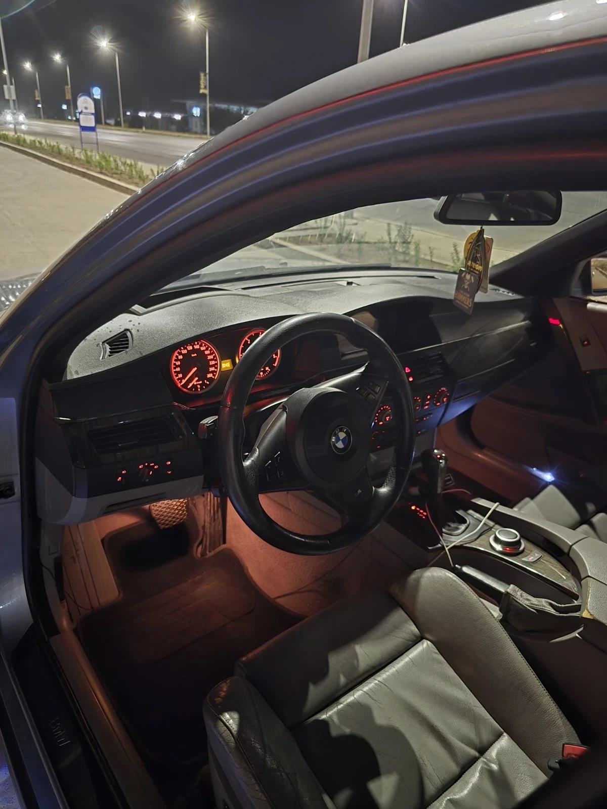 BMW 525 Колата е заводски 197к.с с чип някаде кам 240, 250, снимка 5 - Автомобили и джипове - 55905267
