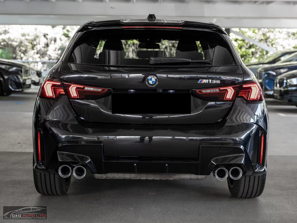 BMW 135 xDRIVE/300HP/HUD/360/LED/MEMO/H&K/ACC/889z, снимка 6 - Автомобили и джипове - 56114289