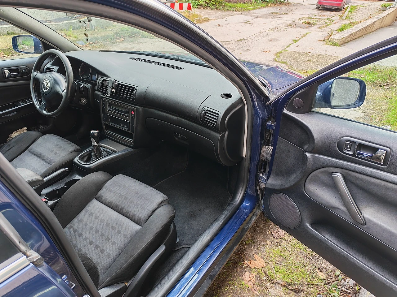 VW Passat B5.5 1.9 TDI 131hp, снимка 12 - Автомобили и джипове - 56738487
