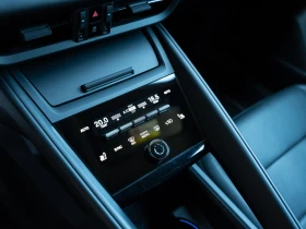 Porsche Macan 4, снимка 12