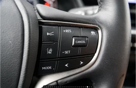 Lexus UX 250h ХИБРИД | 1 СОБСТВЕНИК | ОБДУХВАНЕ | 4Х4, снимка 13