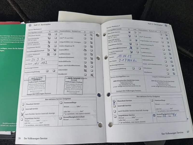 VW Tiguan 2.0 TDI 4X4, снимка 14 - Автомобили и джипове - 52748961