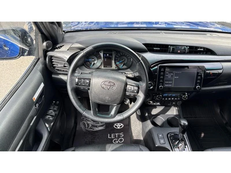 Toyota Hilux DOUBLE CAB 2.8D AT INVINCIBLE, снимка 9 - Автомобили и джипове - 56353896