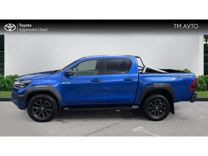 Toyota Hilux DOUBLE CAB 2.8D AT INVINCIBLE, снимка 3 - Автомобили и джипове - 56353896