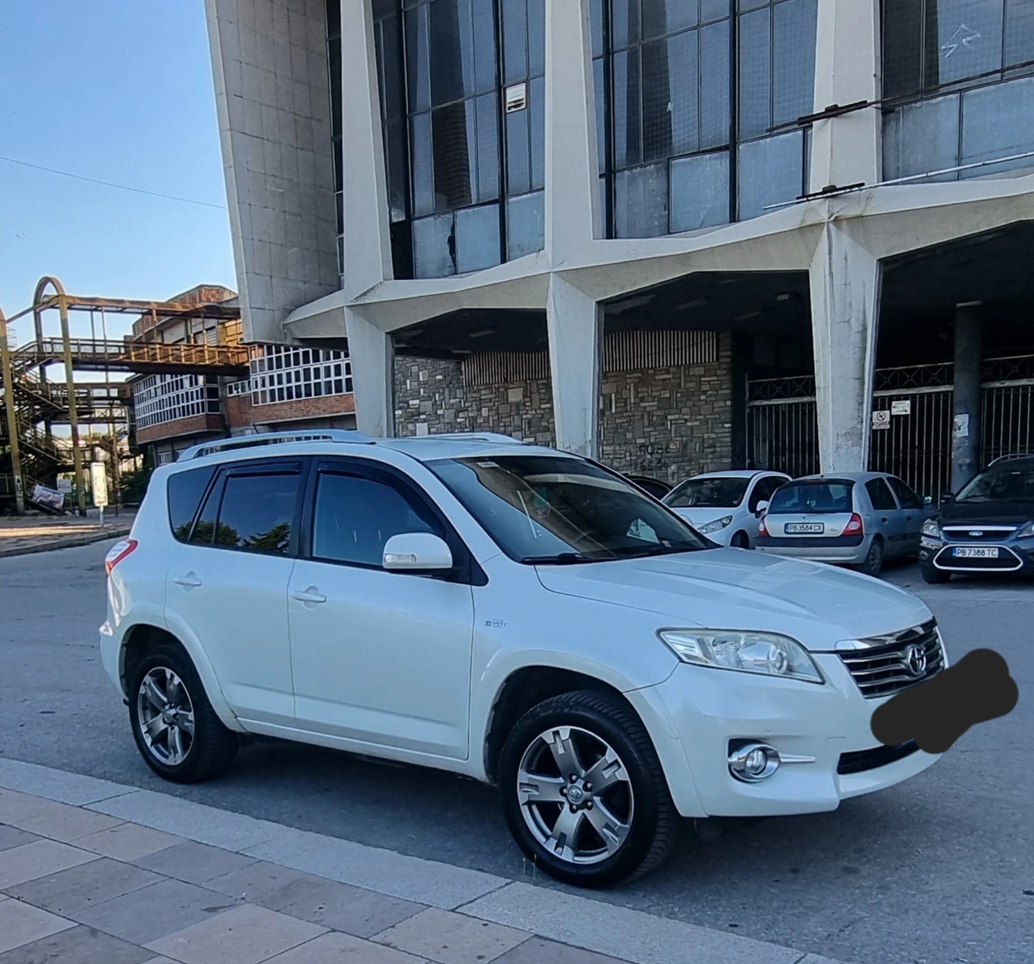 Toyota Rav4  - изображение 4