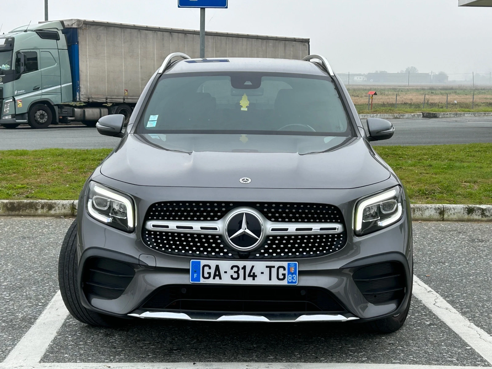 Mercedes-Benz GLB 200D AMG LINE  - изображение 2