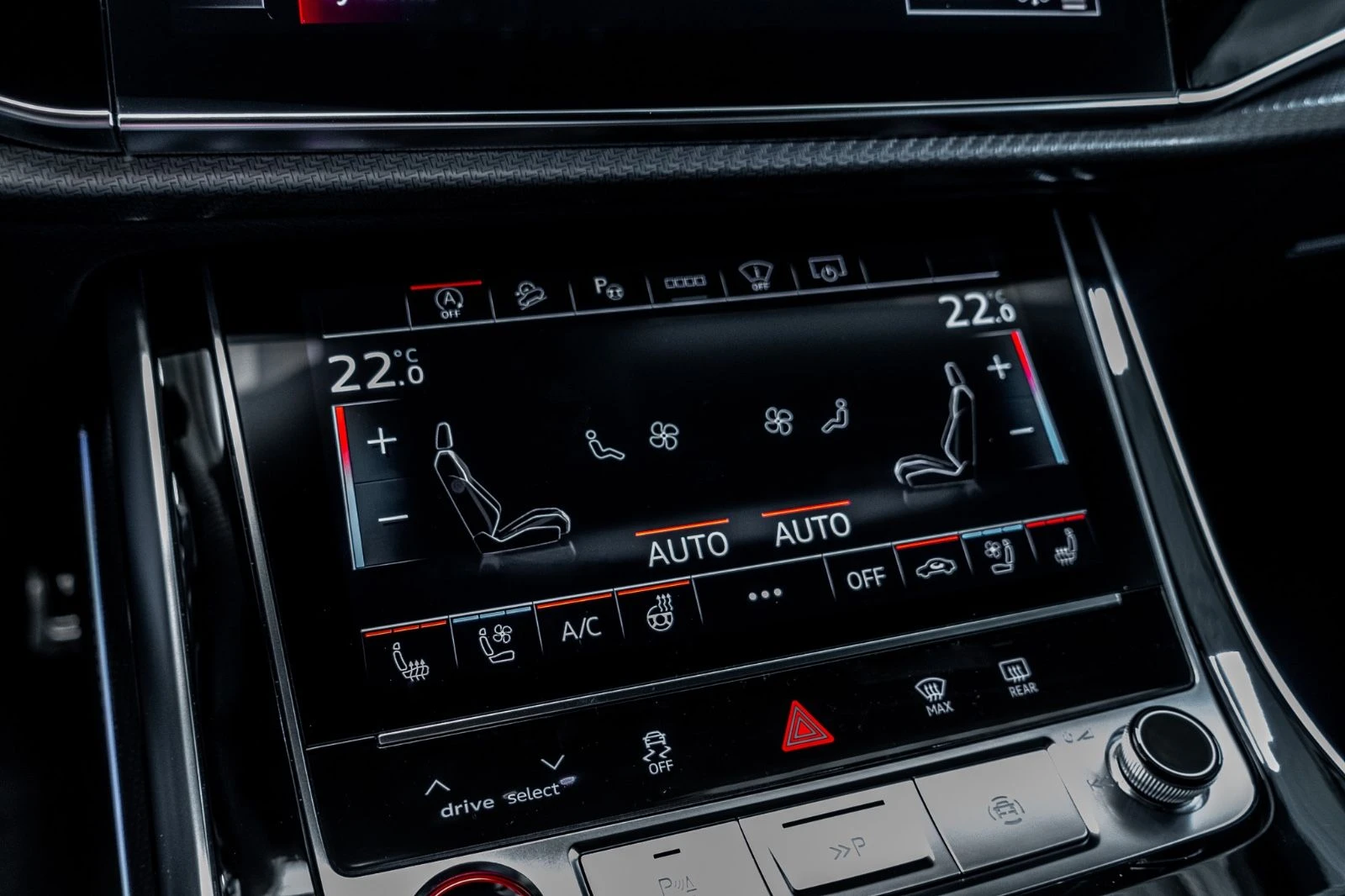 Audi RSQ8 !/600HP/RS/LIFT/MASSAGE/HUD/LASER/321vpr | Mobile.bg   14