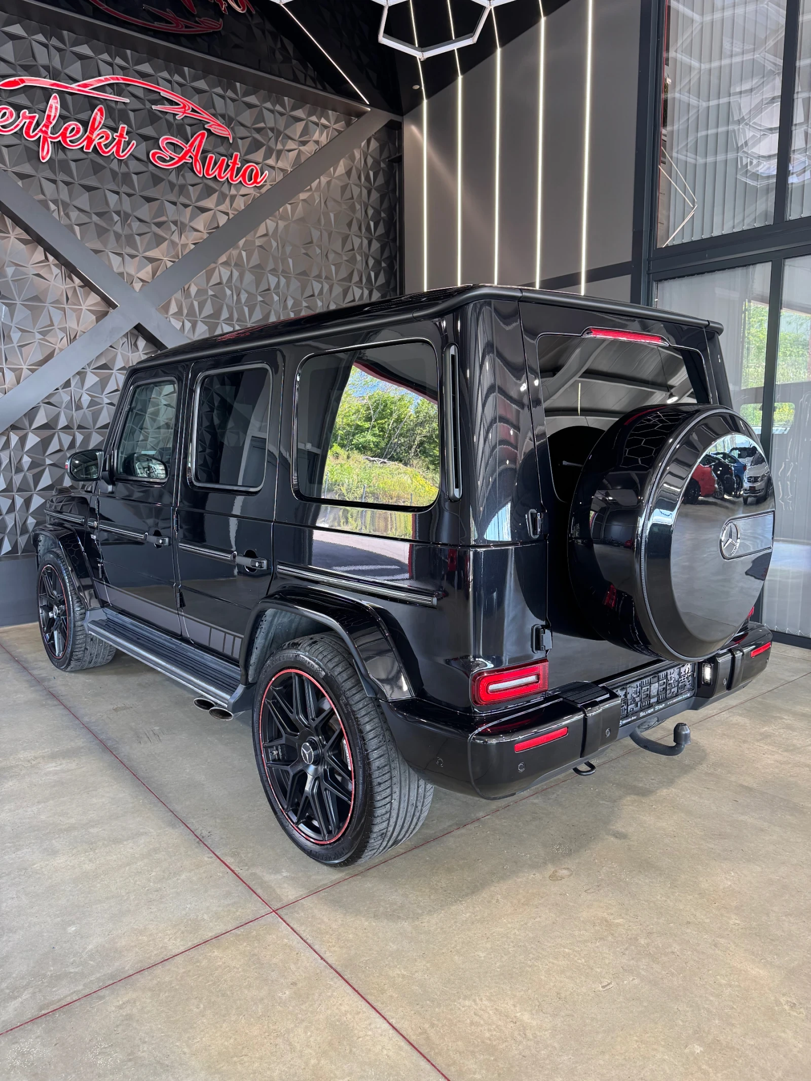 Mercedes-Benz G 500 4 MATIC * AMG * FULL Екстри * BURMESTER *  - изображение 3