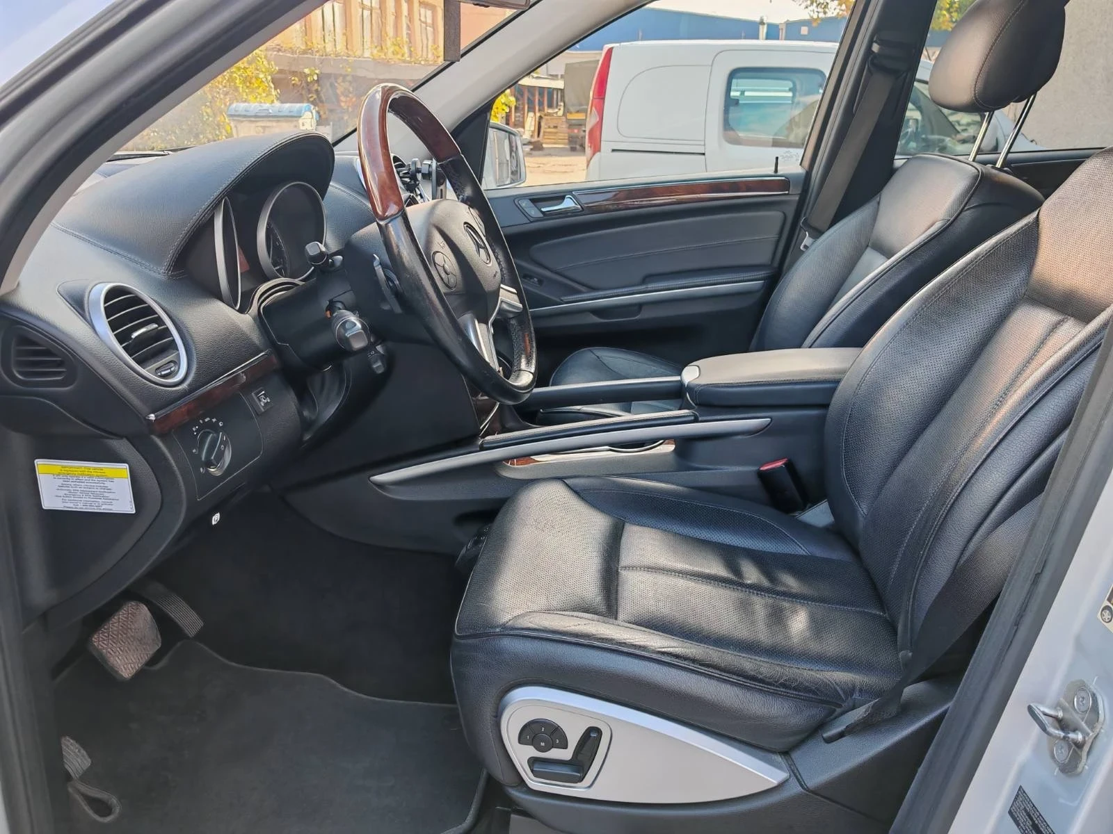 Mercedes-Benz GL 550 500 LPG - изображение 10