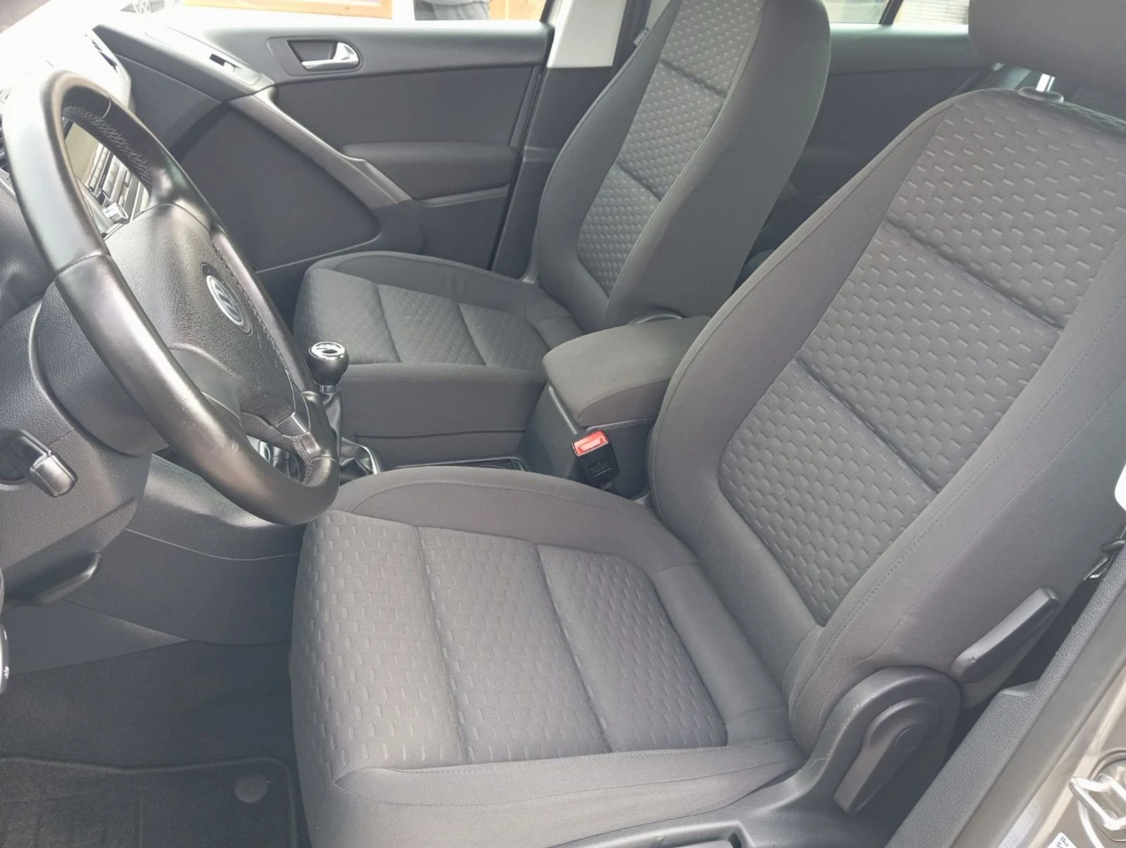 VW Tiguan 2.0 TDI 4X4 | Mobile.bg   6