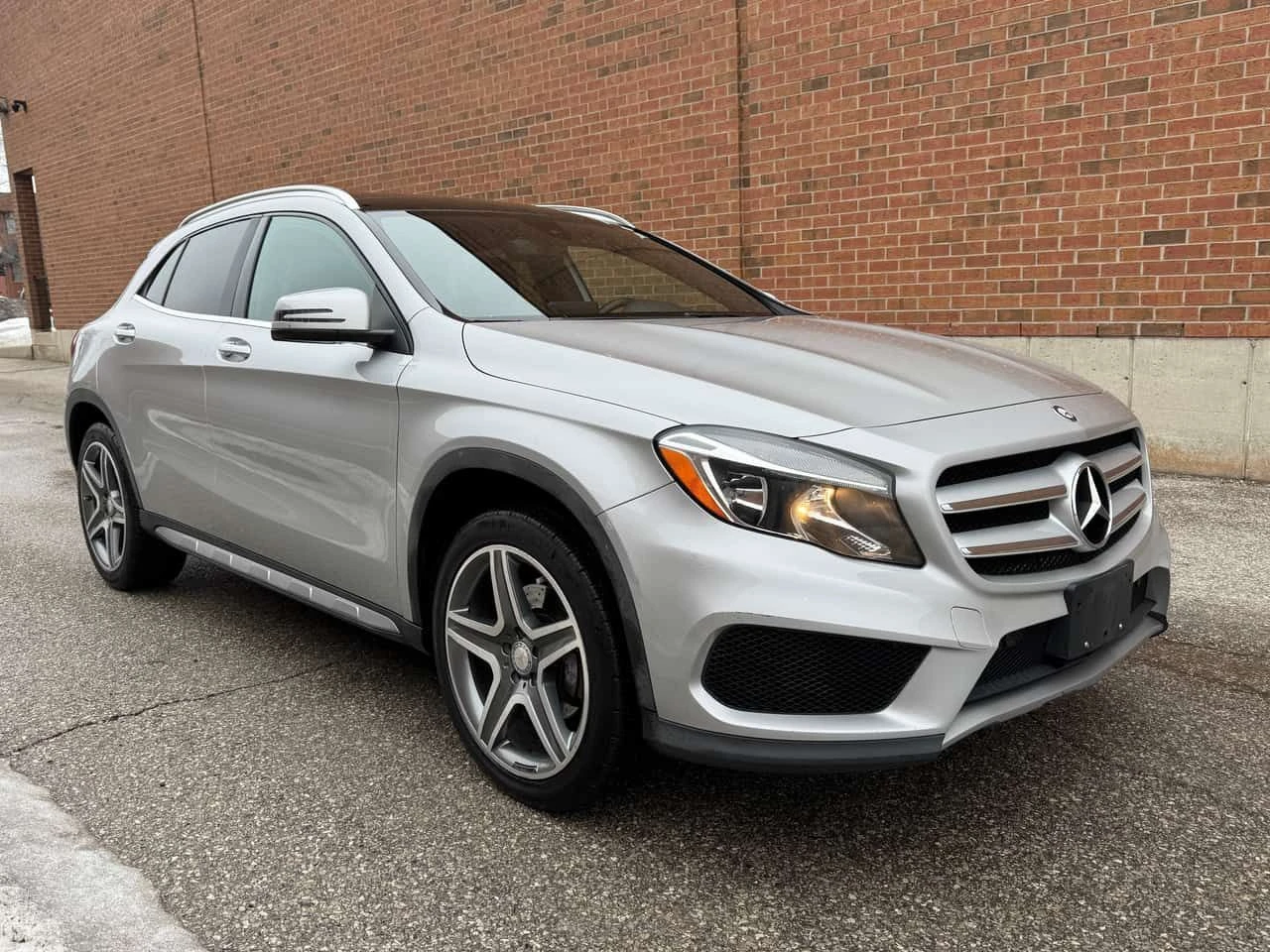 Mercedes-Benz GLA * 250 * CARFAX * БЕЗ ПЪРВОНАЧАЛНА ВНОСКА