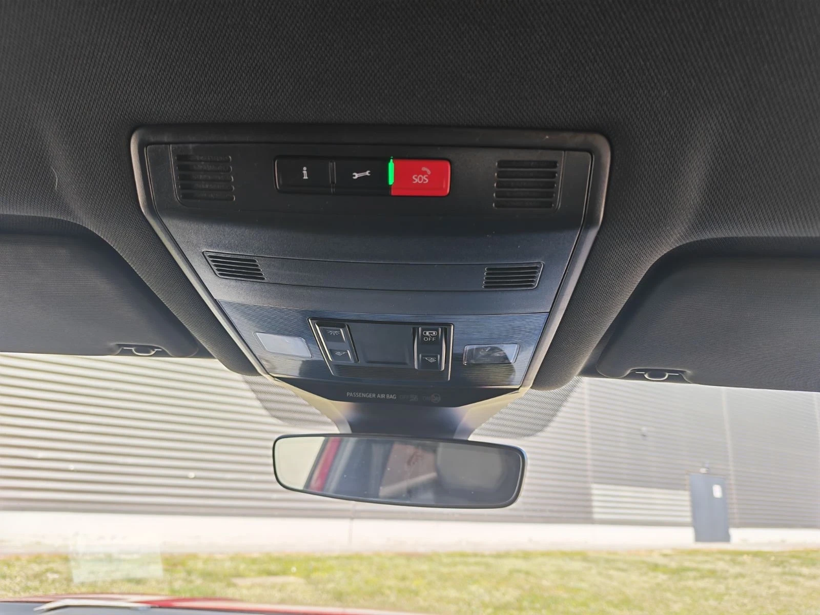 VW T-Roc R-line 4MOTION 2.0TSI DSG, снимка 11 - Автомобили и джипове - 53862798