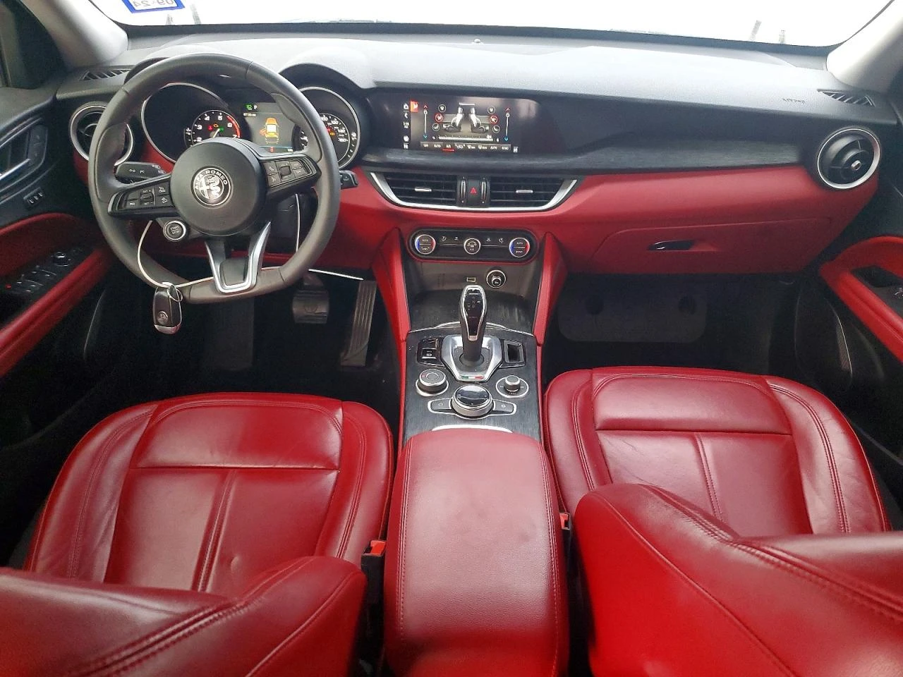 Alfa Romeo Stelvio KОЖА* CARPLAY* KAMEРА, снимка 8 - Автомобили и джипове - 53906637