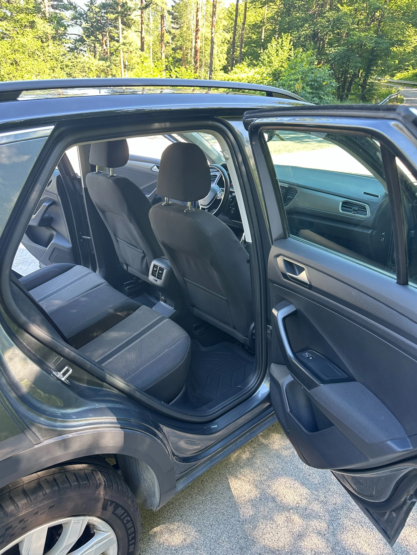 VW T-Roc 2.0 TDI SCR 4 MOTION , снимка 9 - Автомобили и джипове - 55285865