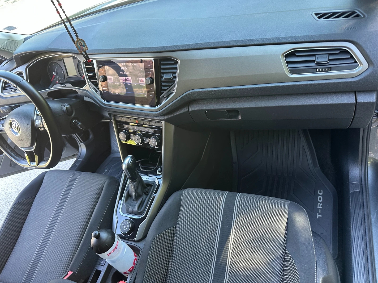 VW T-Roc 2.0 TDI SCR 4 MOTION , снимка 11 - Автомобили и джипове - 55285865