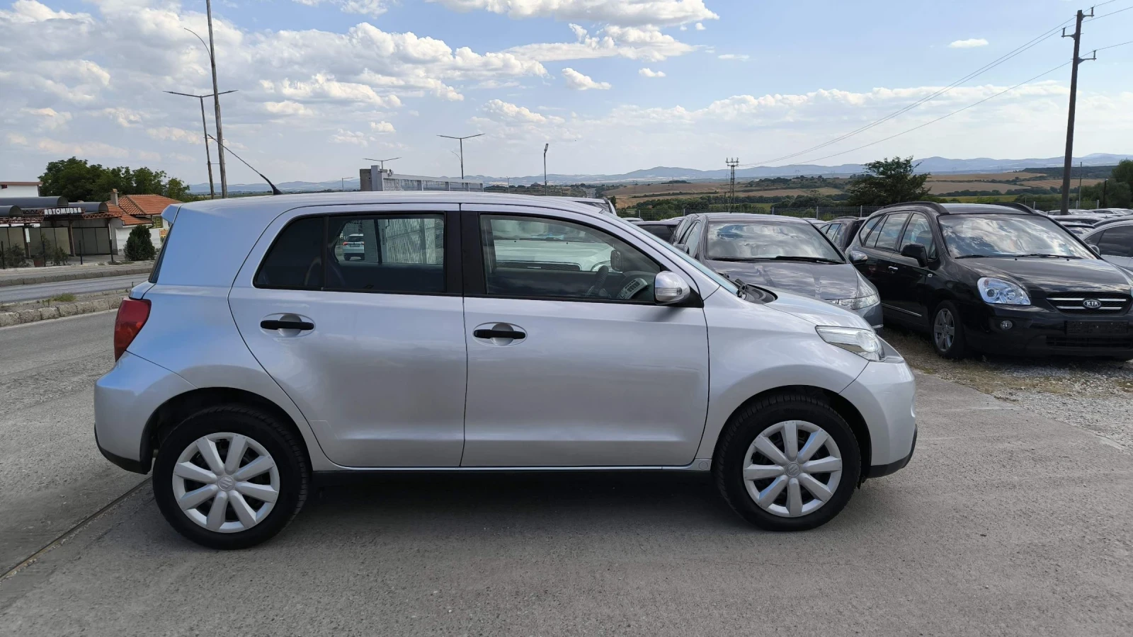 Toyota Urban Cruiser 1.4D, снимка 4 - Автомобили и джипове - 55448075