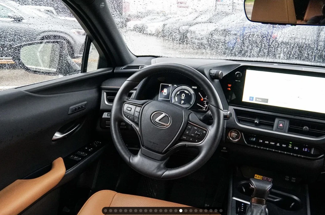 Lexus UX 250h ХИБРИД | 1 СОБСТВЕНИК | ОБДУХВАНЕ | 4Х4, снимка 9 - Автомобили и джипове - 56155286