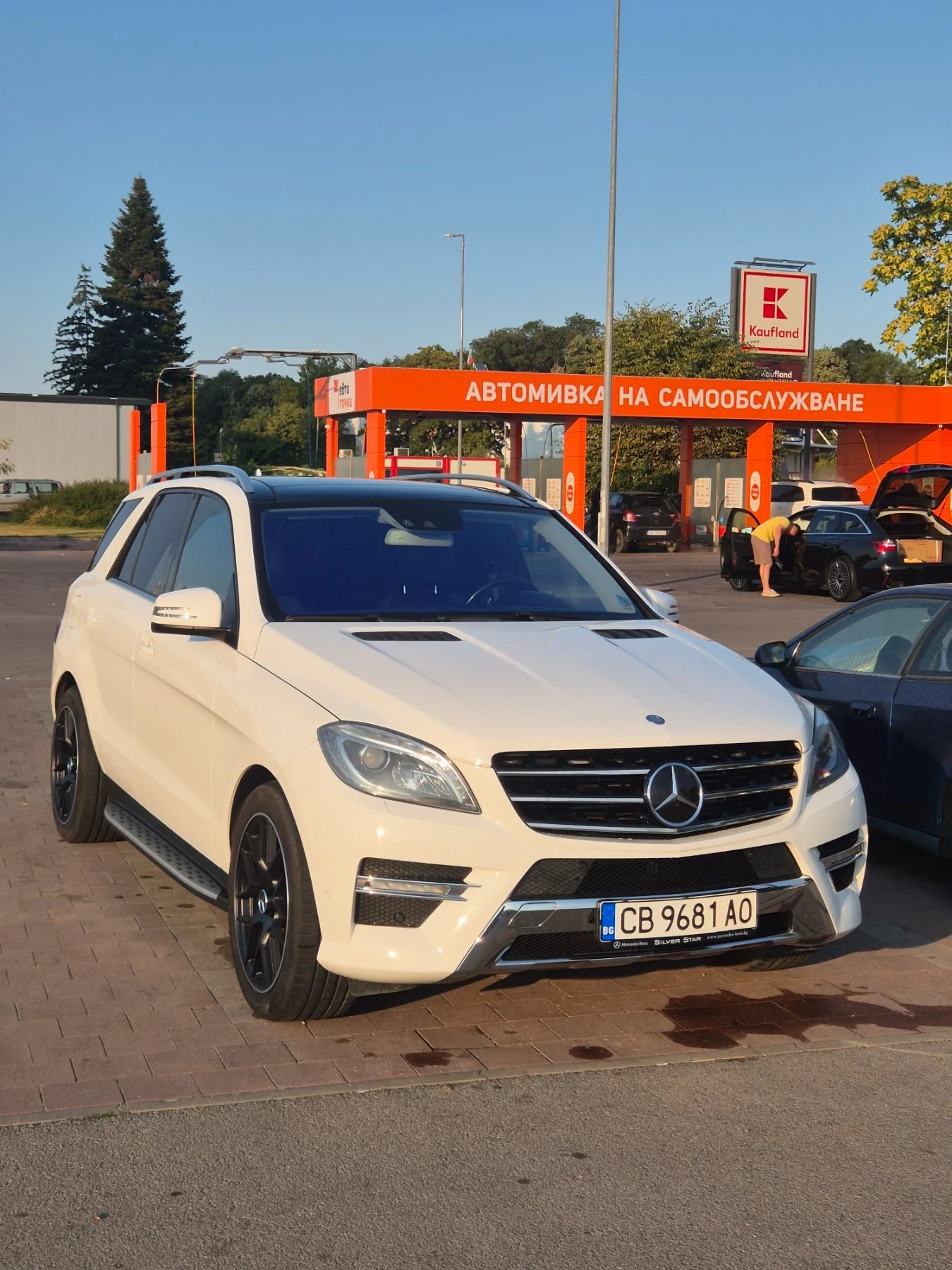 Mercedes-Benz ML 350, снимка 4 - Автомобили и джипове - 56253697
