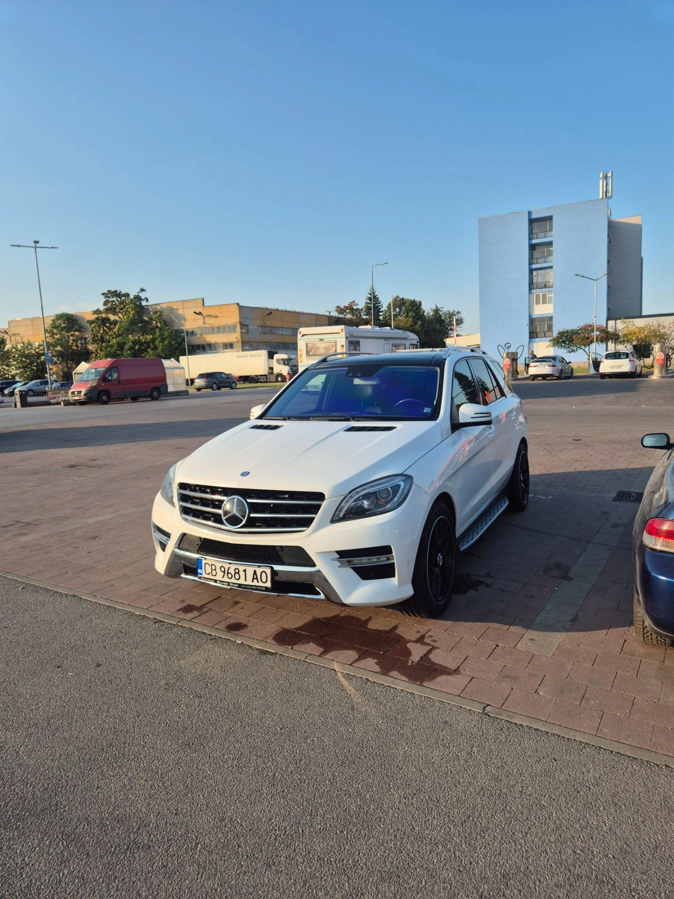 Mercedes-Benz ML 350, снимка 7 - Автомобили и джипове - 56253697