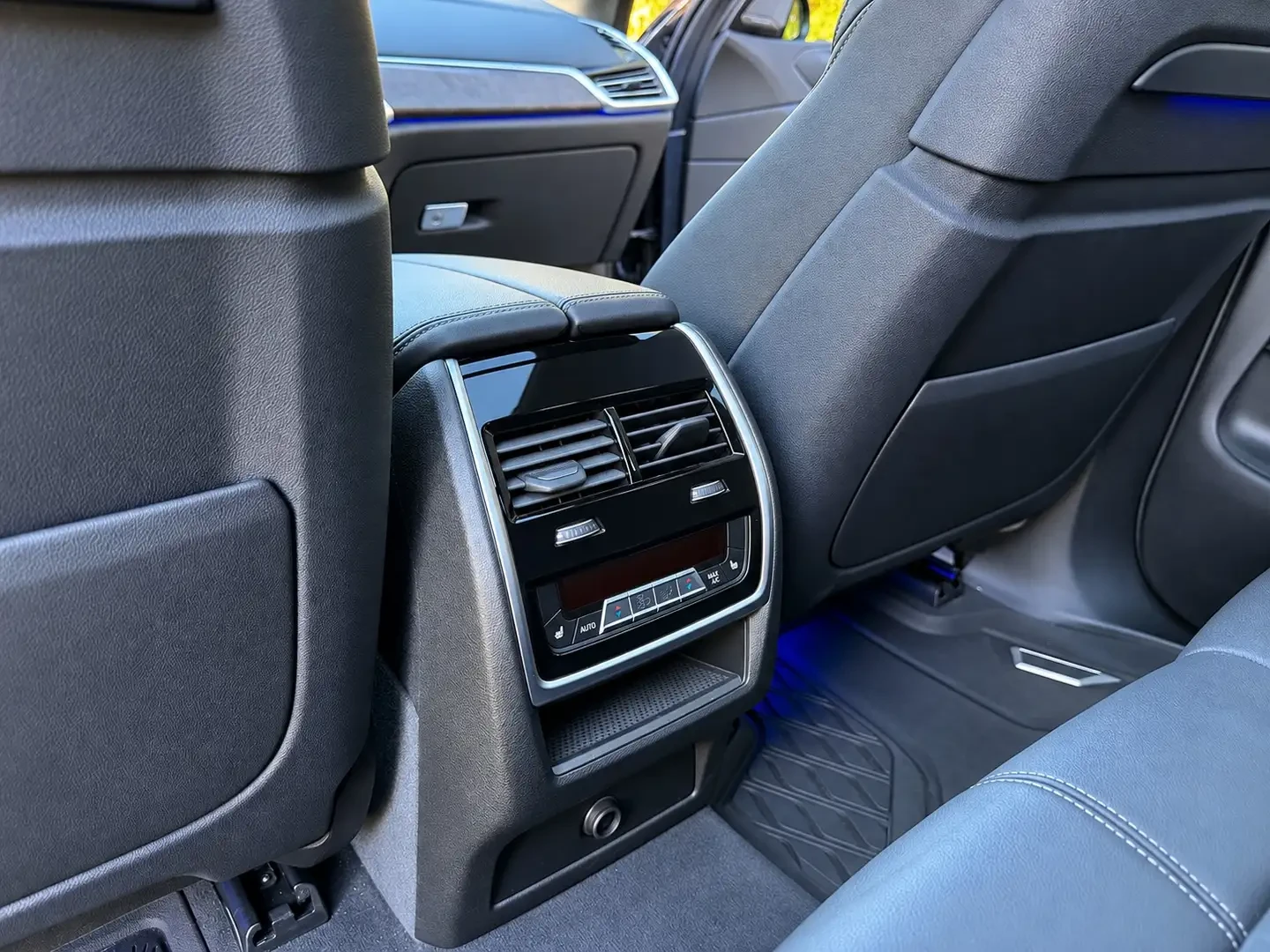 BMW X5 XDRIVE40I M-SPORT * ������ ����* PERFORMANCE  | Mobile.bg � ����������� 14